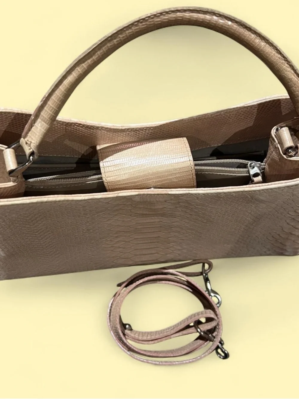 Brahmin Pale Pink Textured  Snake-Embossed Top-Handle Crossbody - Picture 5 of 6